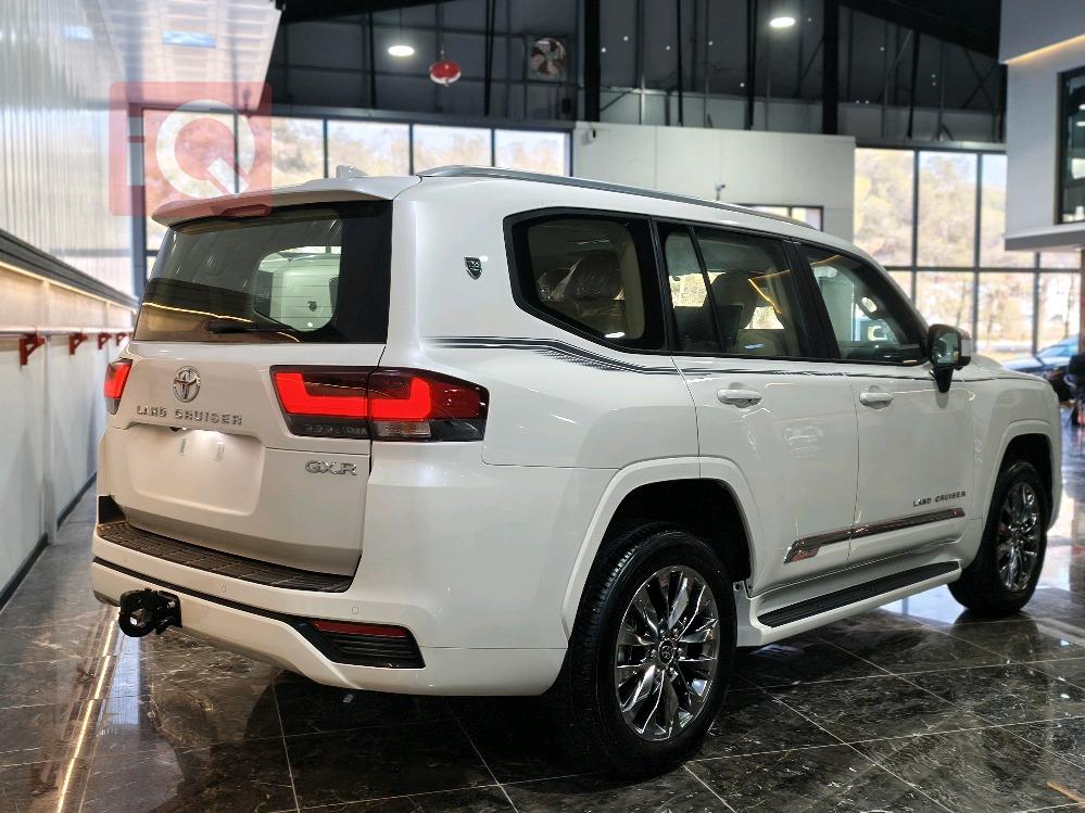 تويوتا لاندكروزر